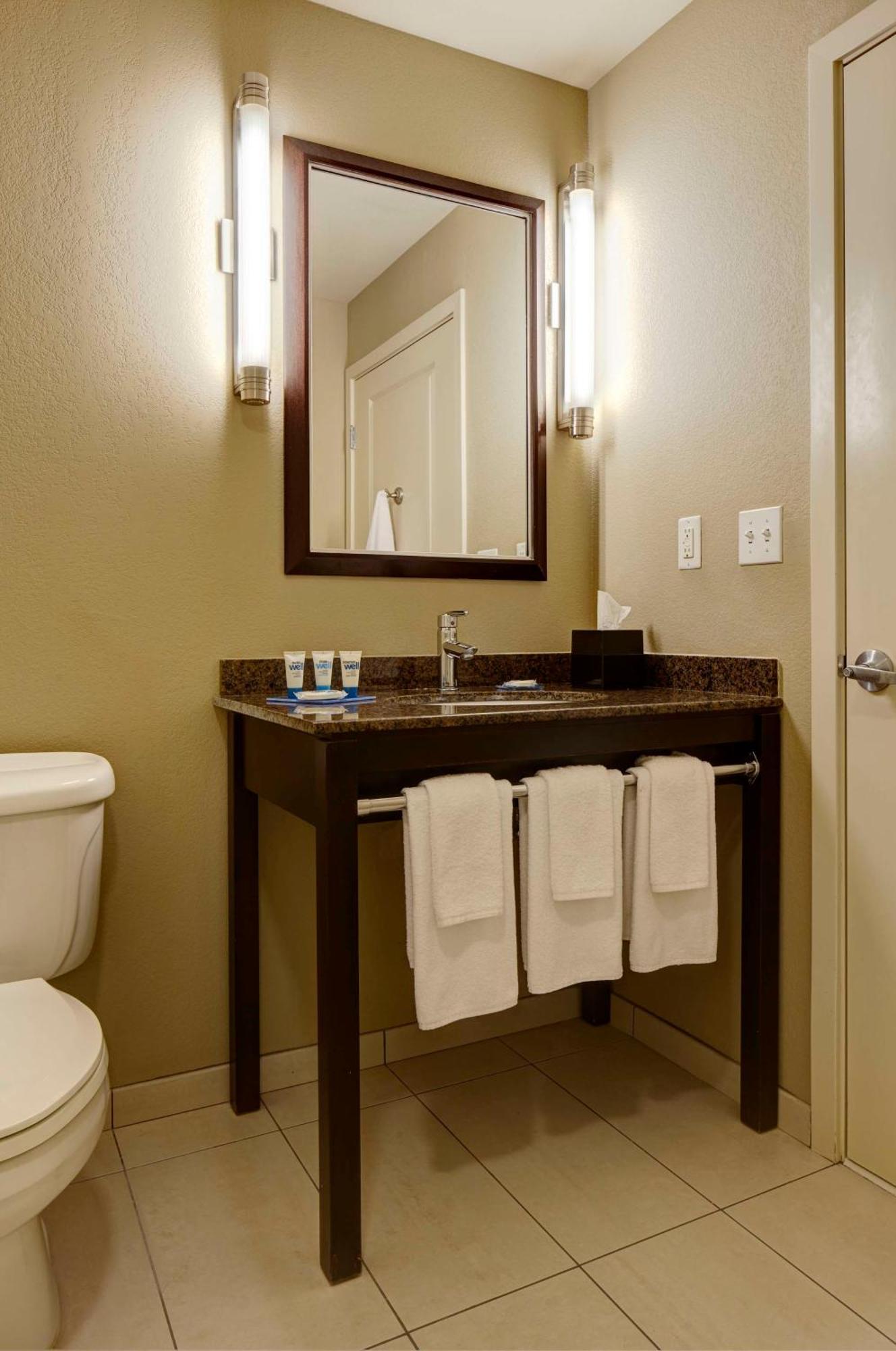 מלון Hyatt House Seattle/רדמונד מראה חיצוני תמונה